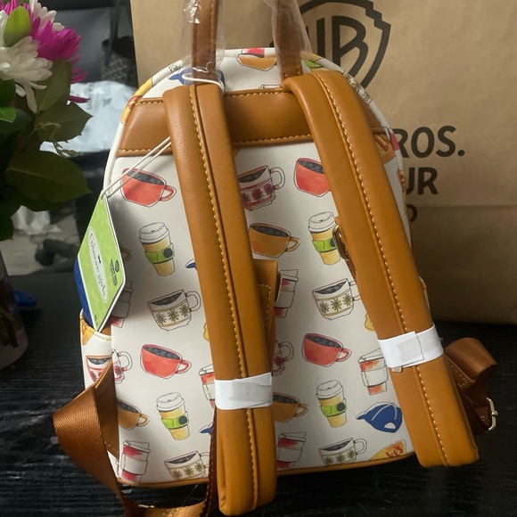 WB Studios Exclusive Rare Gilmore Girls Luke’s Diner Mini Backpack By Loungefly - Picture 3 of 11